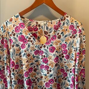 JODIFL Women's Floral V-Neck Blouse - Pink, Cream, and Blue